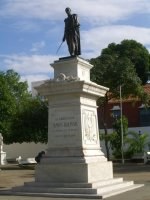 Simon Bolivar Plaza