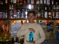 Arturo, Bar Man